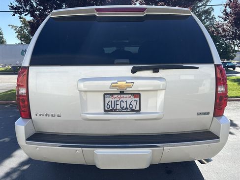 Used 2011 Chevrolet Tahoe LTZ RWD image 10