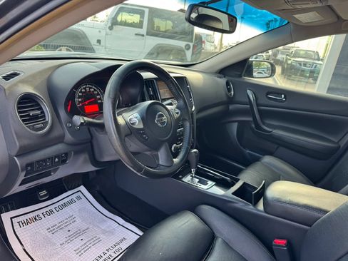 Used 2010 Nissan Maxima 3.5 SV w/ Monitor Pkg FWD image 19
