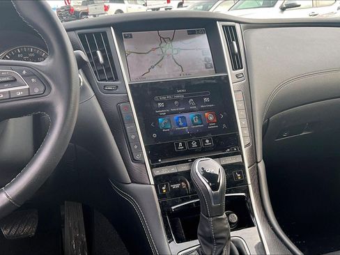 Used 2022 INFINITI Q50 Sensory image 5