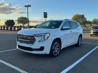 Used 2023 GMC Terrain Denali w/ Denali Premium Package