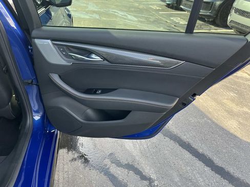 Used 2022 Cadillac CT5 V image 18