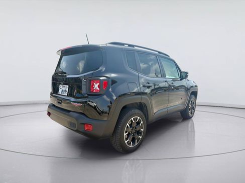 Used 2023 Jeep Renegade Trailhawk AWD/4WD image 5