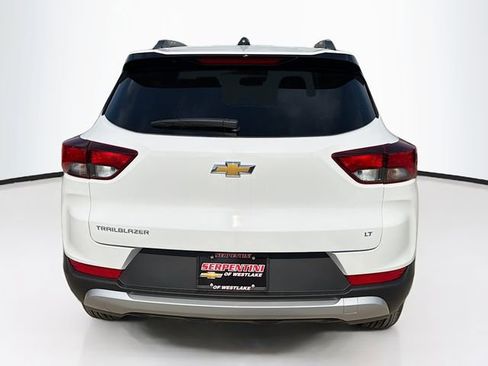 New 2026 Chevrolet TrailBlazer LT FWD image 7