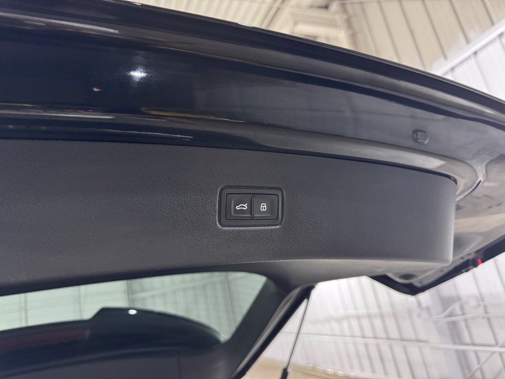 Used 2024 Audi SQ7 Premium Plus AWD/4WD image 55