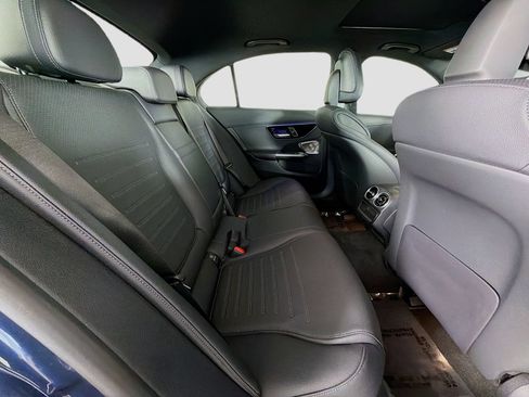 Used 2024 Mercedes-Benz C 300 4MATIC Sedan image 28