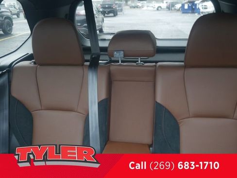 Used 2025 Subaru Forester Touring image 43