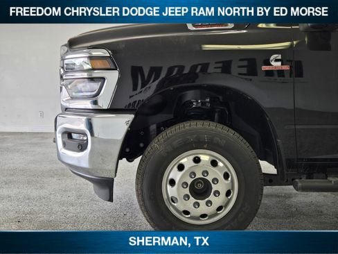 New 2026 RAM 3500 Tradesman AWD/4WD image 6
