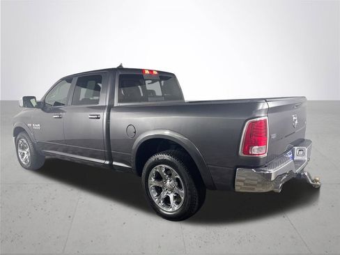 Used 2016 RAM 1500 Laramie w/ Convenience Group image 8