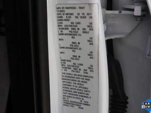 Used 2017 Ford F550 2WD Crew Cab Super Duty image 43