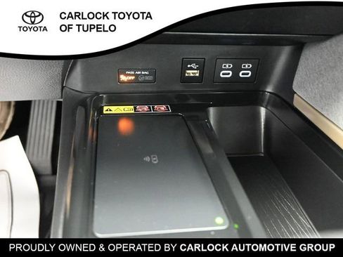 Used 2025 Toyota Camry LE image 13