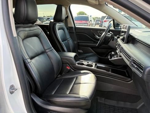 Used 2024 Lincoln Corsair AWD w/ Equipment Group 101A image 12
