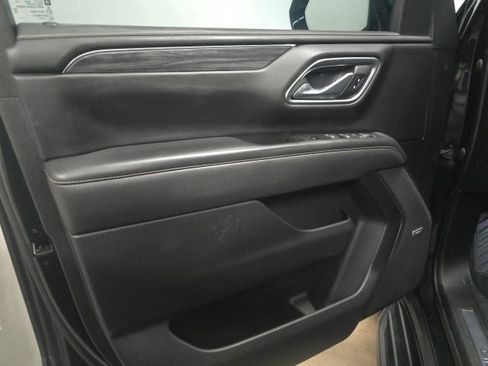 Used 2021 GMC Yukon XL SLT w/ SLT Premium Package AWD/4WD image 23