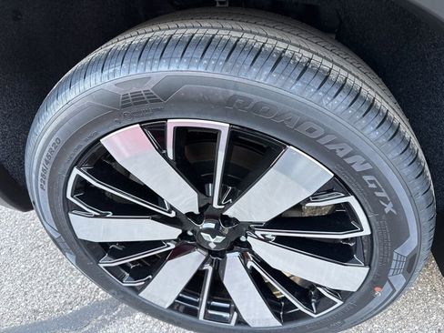 New 2026 Mitsubishi Outlander SE image 11