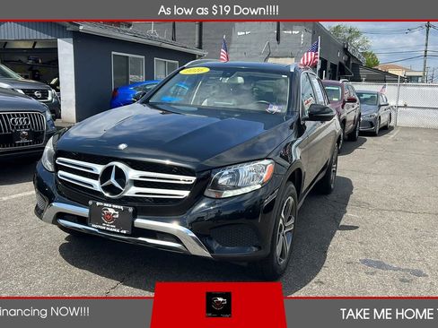 Used 2016 Mercedes-Benz GLC 300 4MATIC image 1