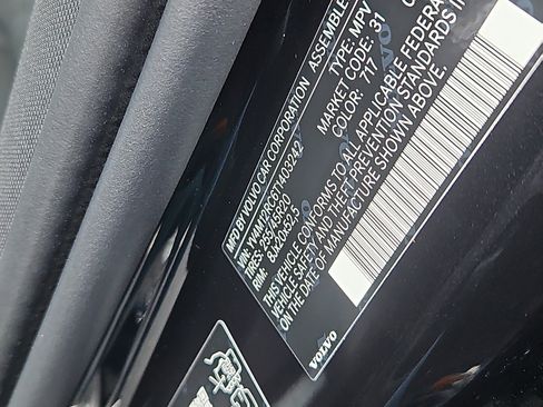 New 2026 Volvo XC60 B5 Plus w/ Protection Package Premier image 5