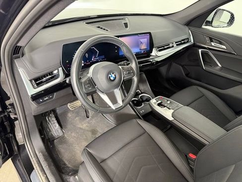 Used 2023 BMW X1 xDrive28i AWD/4WD image 25