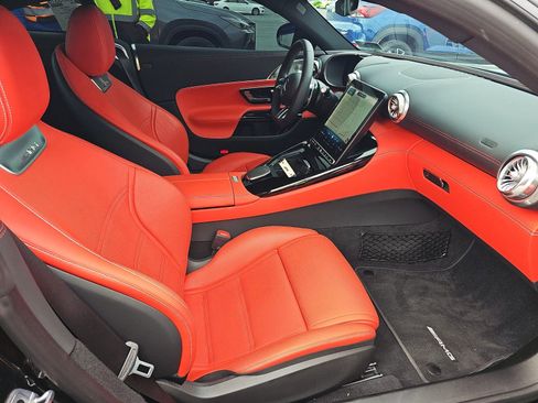 Used 2025 Mercedes-Benz AMG GT 63 image 6