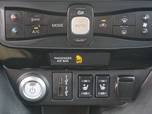 Certified 2023 Nissan Leaf SV Plus image 19