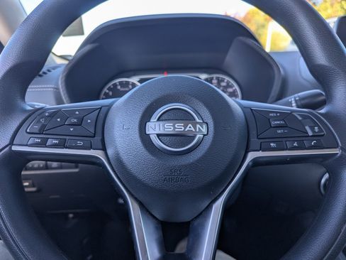 Used 2024 Nissan Sentra SV image 19