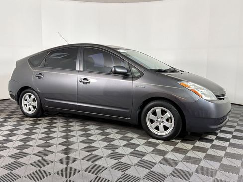 Used 2009 Toyota Prius FWD image 6