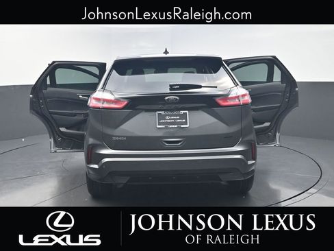 Used 2022 Ford Edge SE w/ Black Appearance Package image 25