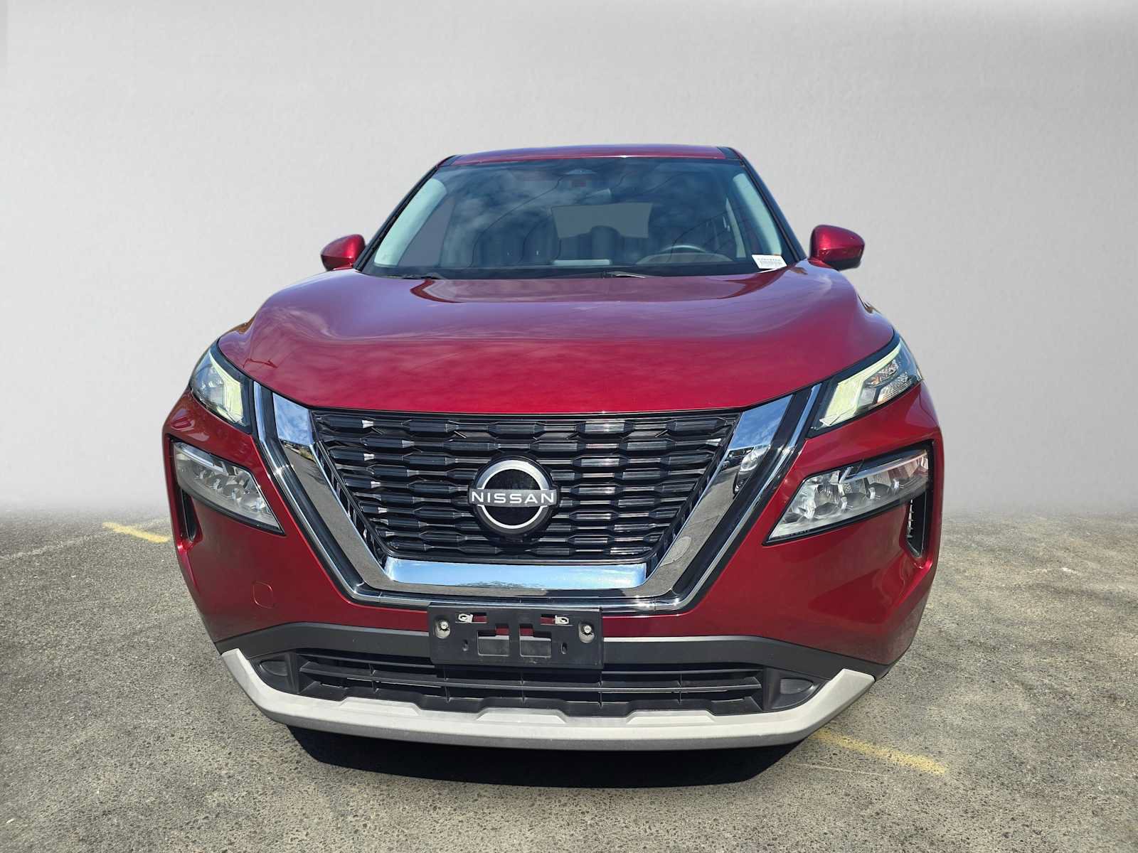 Used 2023 Nissan Rogue SV FWD image 8
