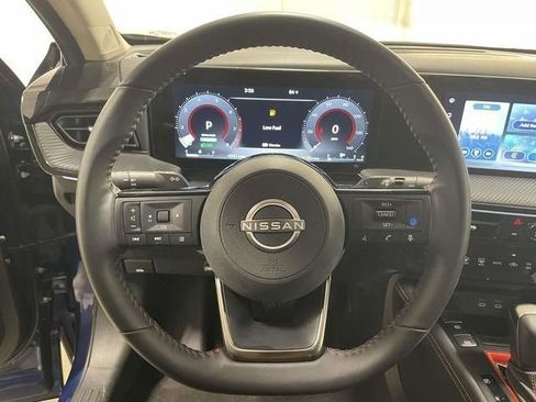 Used 2025 Nissan Kicks SR image 15