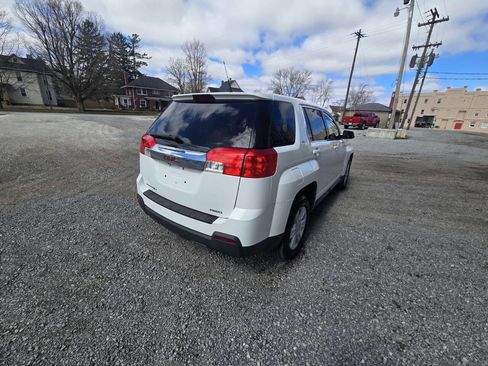 Used 2011 GMC Terrain SLE image 6