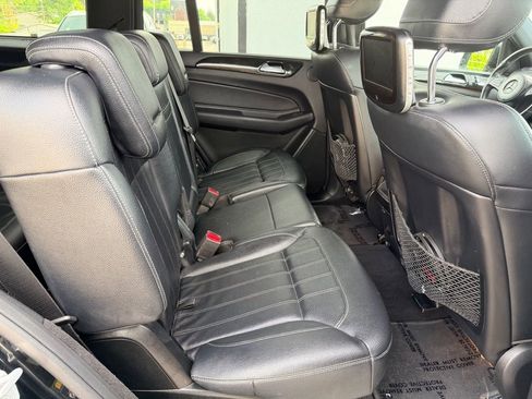 Used 2017 Mercedes-Benz GLS 450 4MATIC image 17