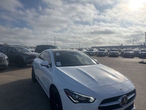 Used 2020 Mercedes-Benz CLA 250 image 1
