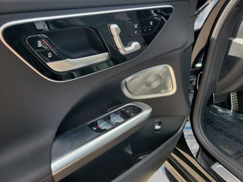 Certified 2026 Mercedes-Benz C 300 Sedan image 21