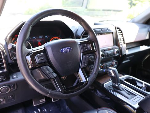 Used 2019 Ford F150 Lariat w/ Equipment Group 502A Luxury AWD/4WD image 2