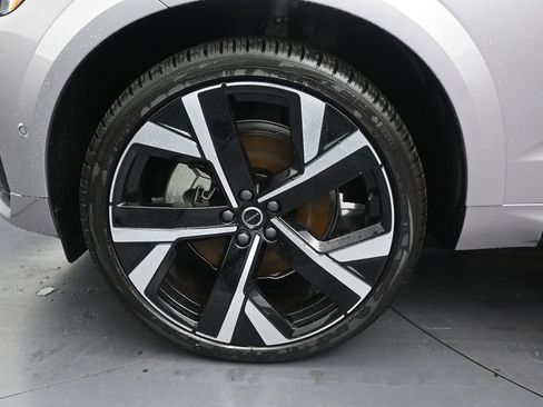New 2026 Volvo XC60 T8 Ultra AWD/4WD image 9