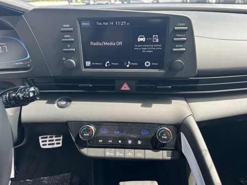 New 2026 Hyundai Elantra Sport FWD image 20