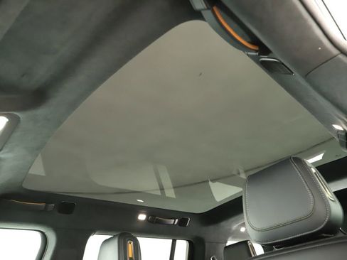 Used 2022 Rivian R1S Launch Edition image 25