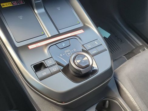New 2026 Toyota C-HR AWD/4WD image 18