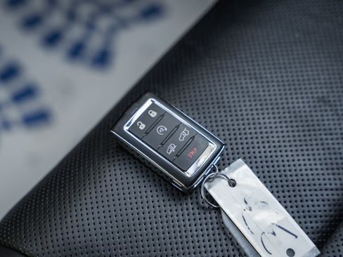 Used 2022 Jeep Wagoneer Series III image 42