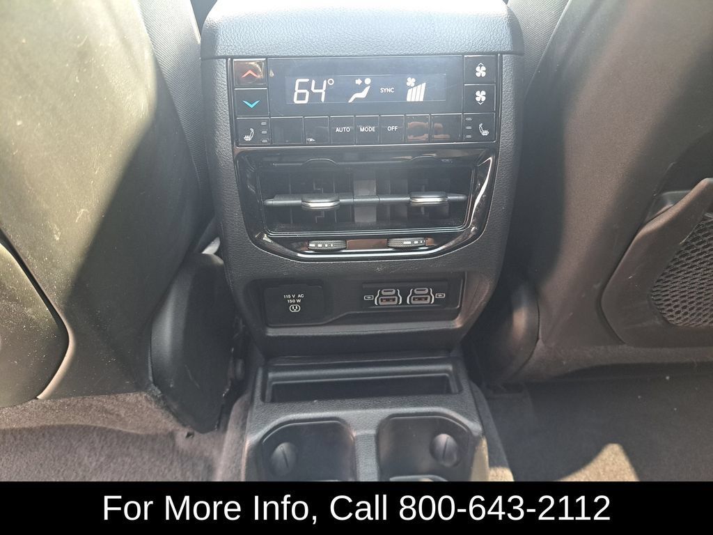Used 2022 Jeep Grand Cherokee L Limited AWD/4WD image 30