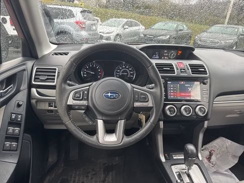 Used 2017 Subaru Forester 2.5i Limited AWD/4WD image 15