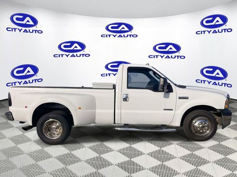 Used 2007 Ford F350 XL image 2