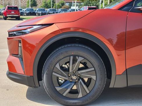 New 2026 Toyota C-HR AWD/4WD image 7