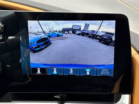 Used 2024 Chevrolet Corvette Stingray w/ Z51 Performance Package image 16