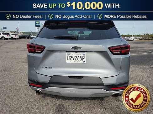 New 2026 Chevrolet Blazer LT w/ Convenience Package FWD image 8