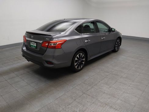 Used 2019 Nissan Sentra SR FWD image 10