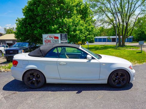 Used 2012 BMW 128i Convertible RWD image 11