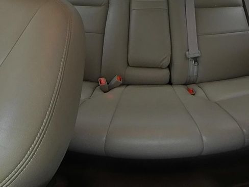 Used 2002 Toyota Camry XLE FWD image 13