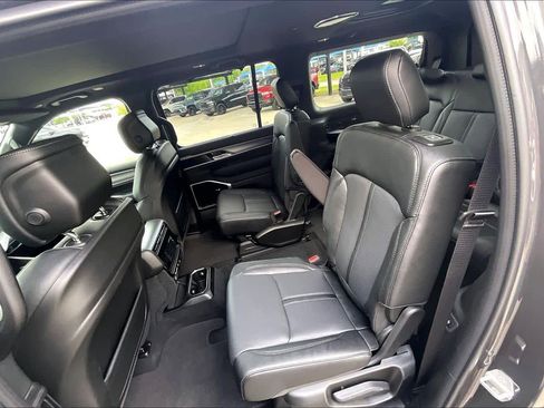 New 2026 Jeep Grand Wagoneer Limited AWD/4WD image 21