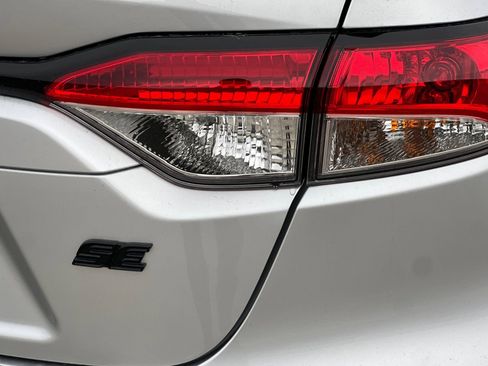 Used 2025 Toyota Corolla SE image 20
