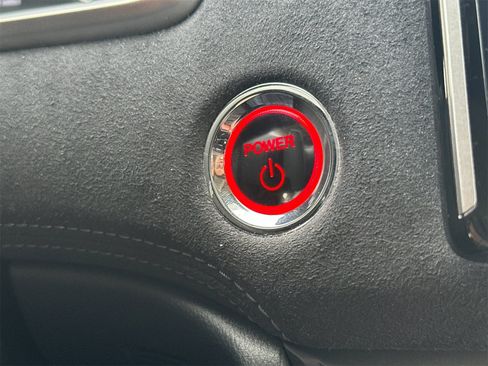 Used 2018 Honda Clarity Touring image 23