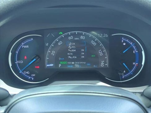 Used 2025 Toyota RAV4 XLE w/ Convenience Package image 10